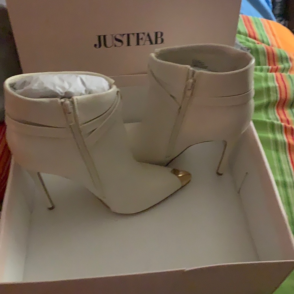 Gold toed heels